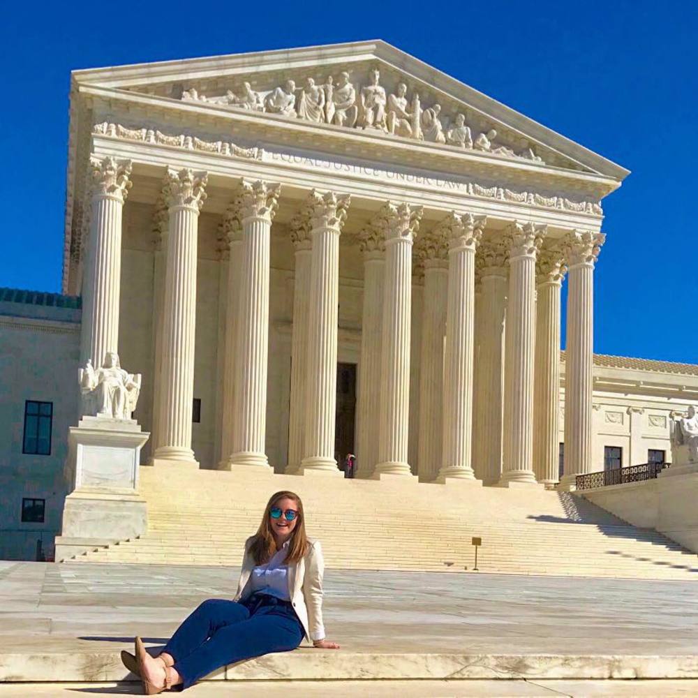 Meet your Posher, Brooke